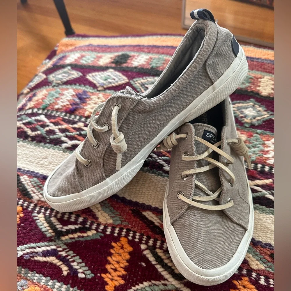 Sperry Top Sider Boat Shoes NWOT size 8.5 - Picture 2 of 6